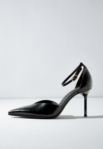 schuhe mit lederabsatz 1 1 330x477 - Schuhe mit Lederabsatz