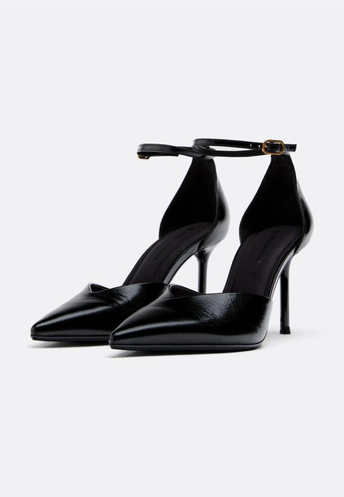 Schuhe mit Lederabsatz