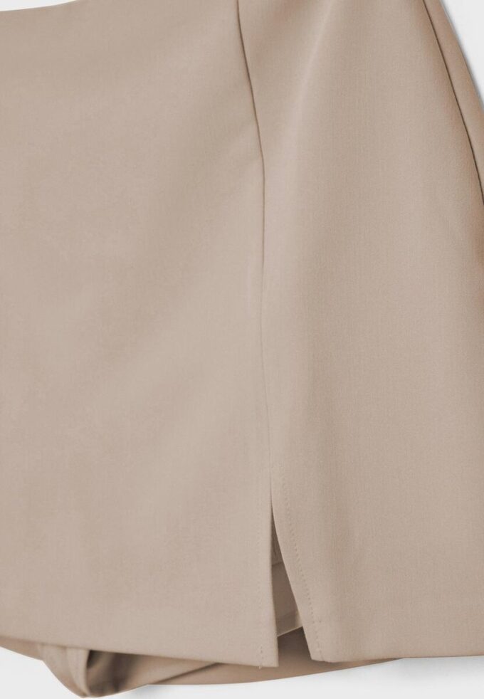 Skort mit Seitenschlitz Skort mit Seitenschlitz