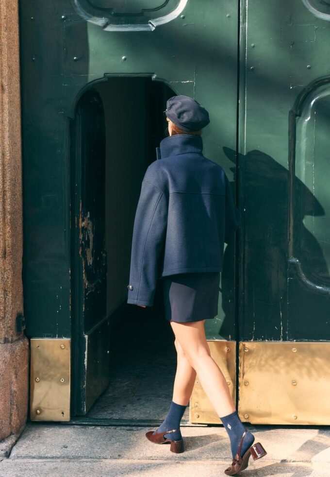 Soft Touch-Jacke mit Überkreuzverschluss und hohem Kragen Soft Touch-Jacke mit Überkreuzverschluss und hohem Kragen