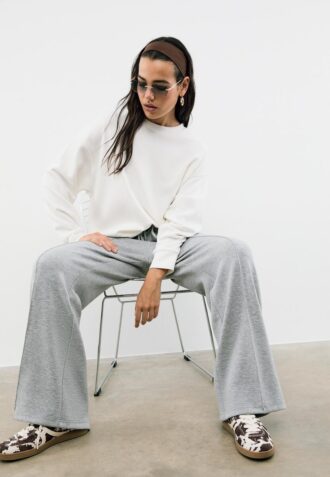 Soft Touch-Jogginghose mit Wide Leg und Nahtdetail vorne