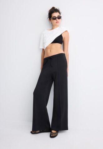 Soft Touch-Jogginghose mit Wide Leg und Nahtdetail vorne