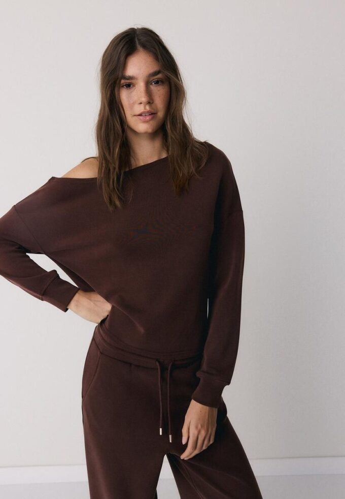 Soft Touch-Sweatshirt mit schulterfreiem Ausschnitt Soft Touch-Sweatshirt mit schulterfreiem Ausschnitt