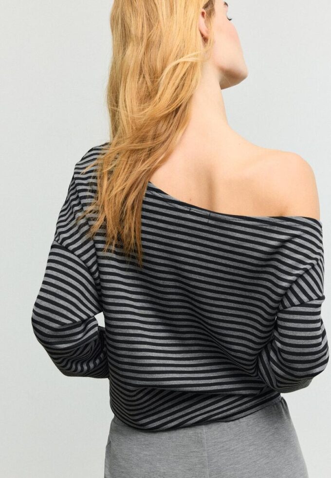 Soft Touch-Sweatshirt mit schulterfreiem Ausschnitt Soft Touch-Sweatshirt mit schulterfreiem Ausschnitt