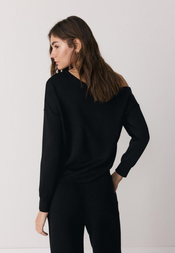 Soft Touch-Sweatshirt mit schulterfreiem Ausschnitt Soft Touch-Sweatshirt mit schulterfreiem Ausschnitt
