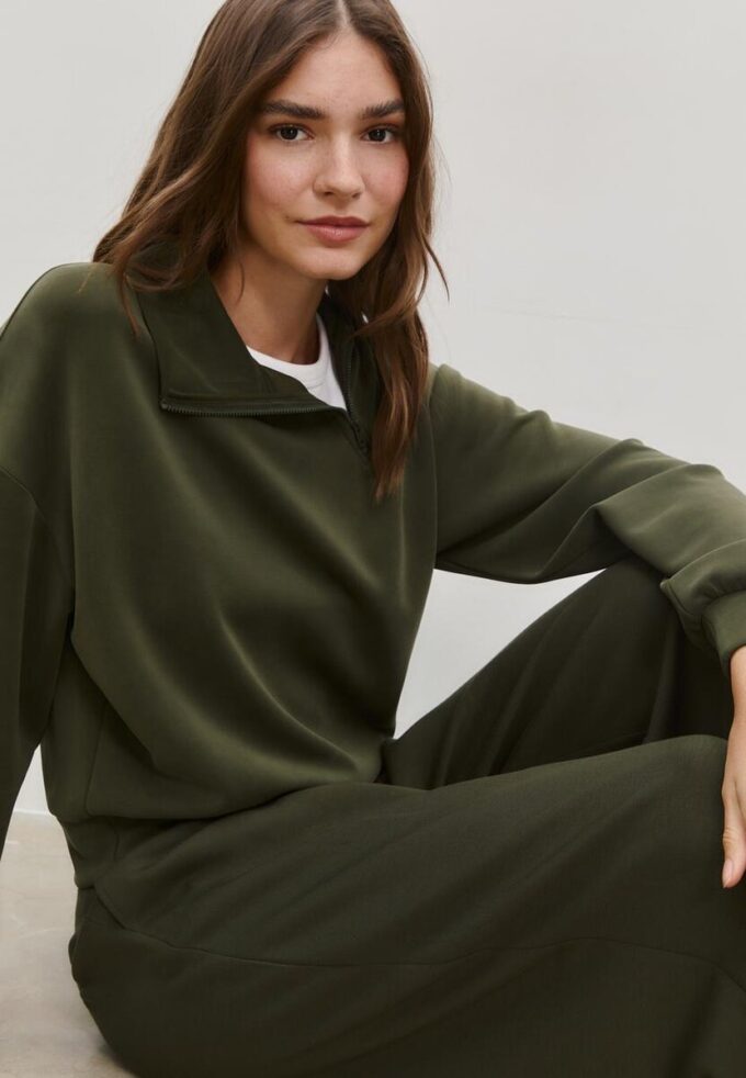 Soft Touch-Sweatshirt mit seitlichem Reißverschluss Soft Touch-Sweatshirt mit seitlichem Reißverschluss
