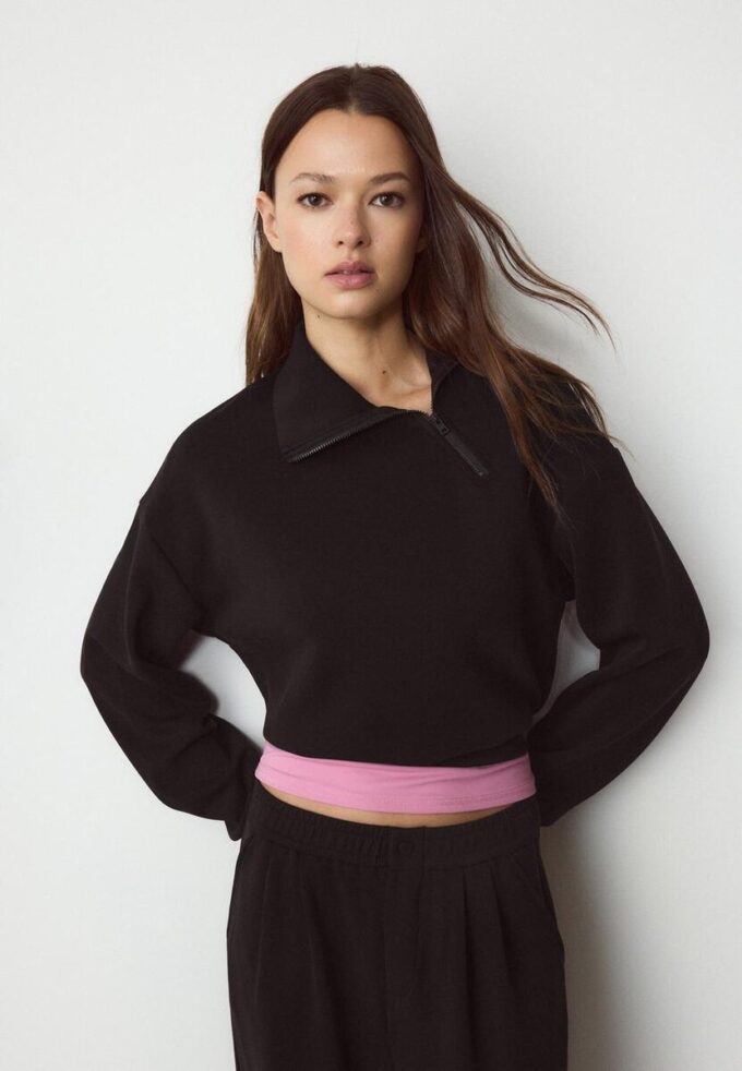 Soft Touch-Sweatshirt mit seitlichem Reißverschluss Soft Touch-Sweatshirt mit seitlichem Reißverschluss