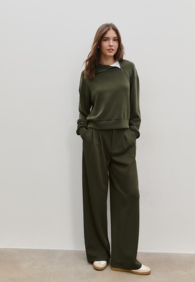 Soft Touch-Sweatshirt mit seitlichem Reißverschluss Soft Touch-Sweatshirt mit seitlichem Reißverschluss