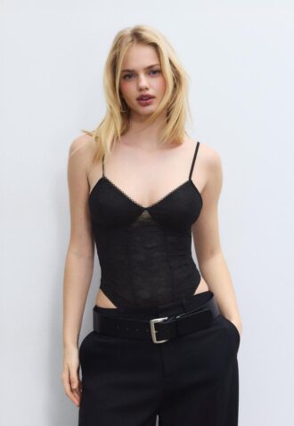 Spitzenbodysuit mit Trägern