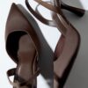 Stiletto-Absatzschuhe mit Satin-Effekt