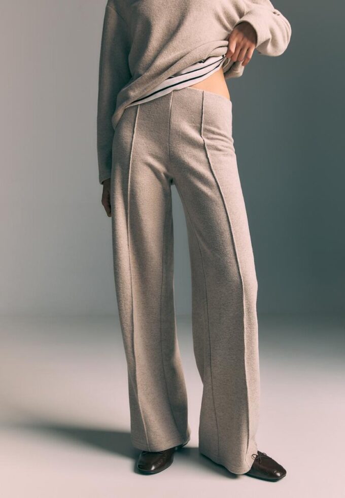 Strickhose mit Nahtdetails Strickhose mit Nahtdetails