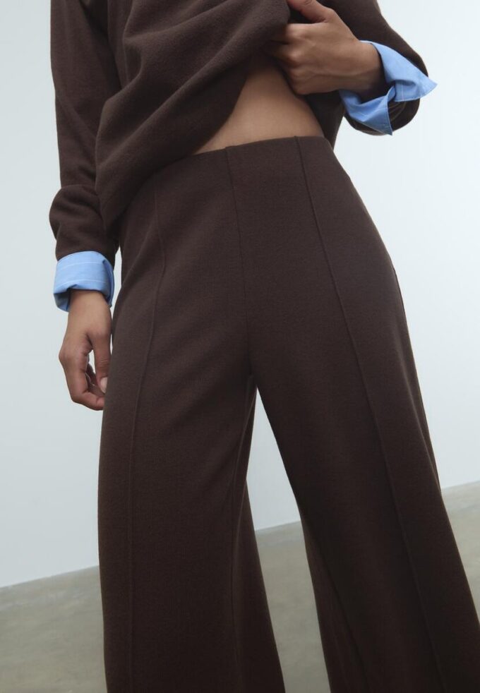 Strickhose mit Nahtdetails Strickhose mit Nahtdetails