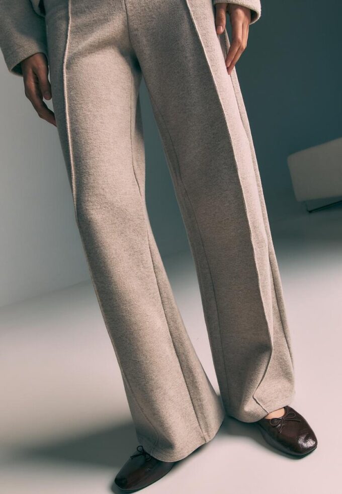 Strickhose mit Nahtdetails Strickhose mit Nahtdetails