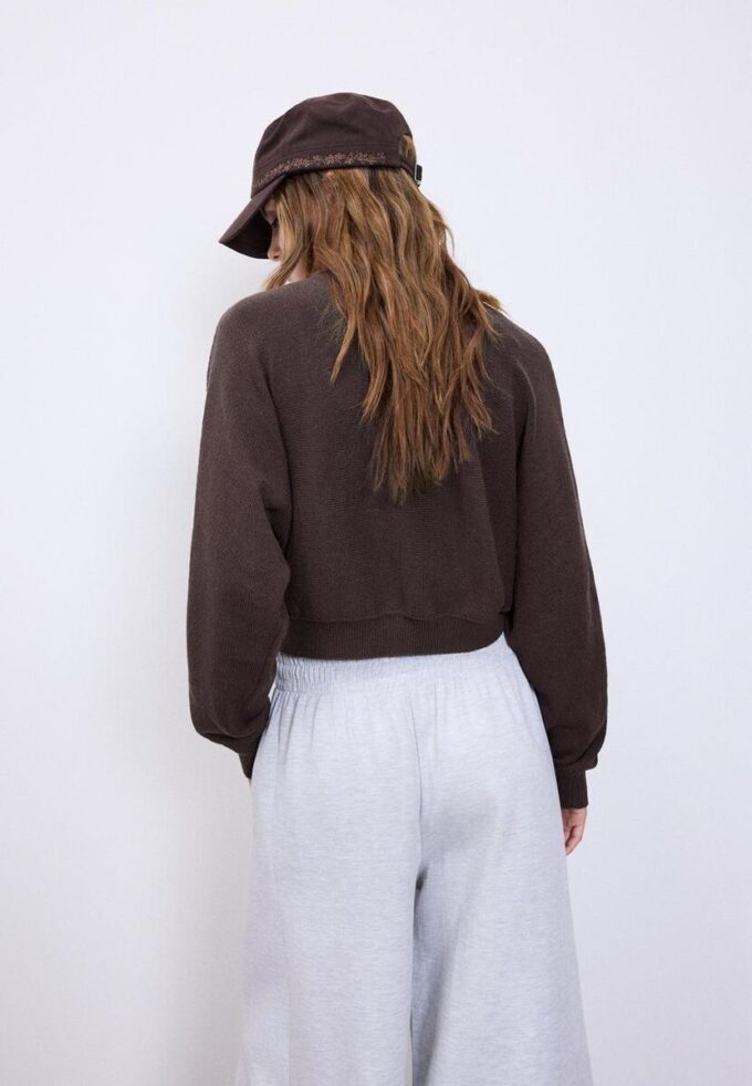 Strickjacke mit Fledermausärmeln Strickjacke mit Fledermausärmeln