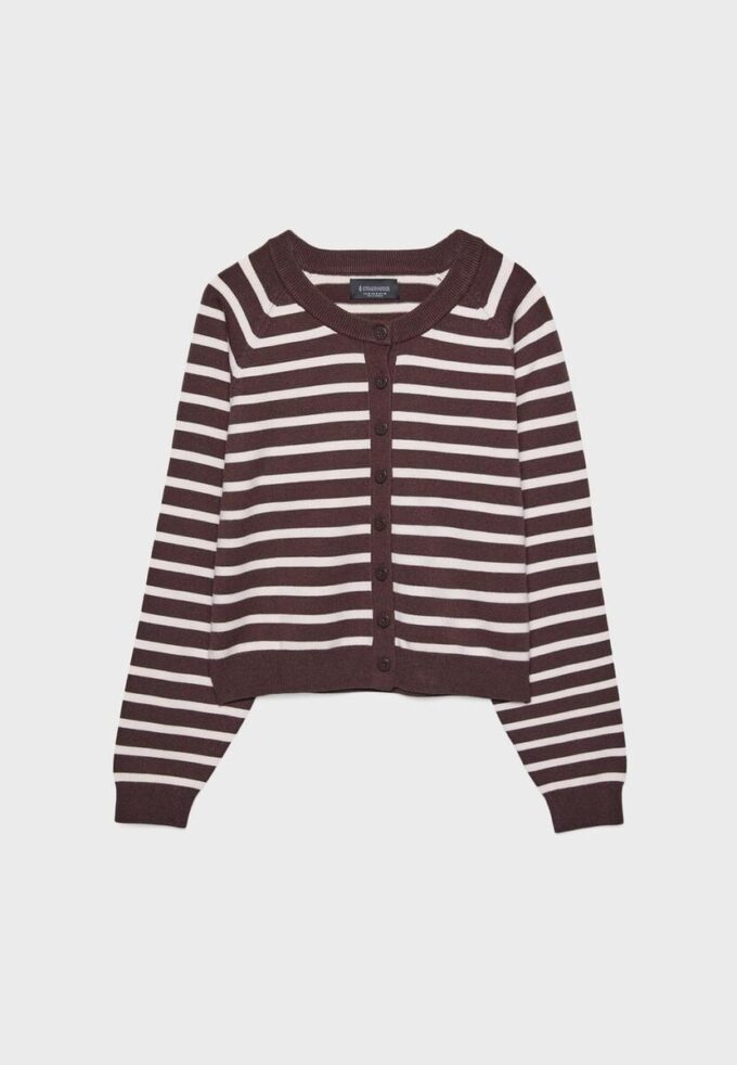 Strickjacke mit Knopfleiste und Raglanärmeln Strickjacke mit Knopfleiste und Raglanärmeln