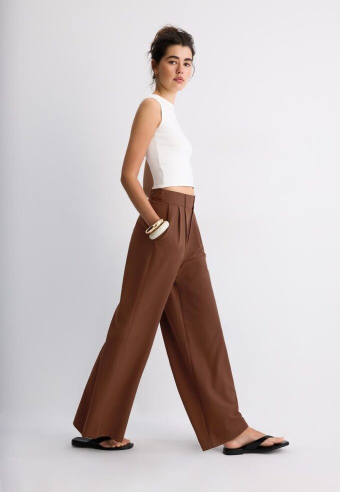 Superweite, verstellbare Hose Superweite, verstellbare Hose