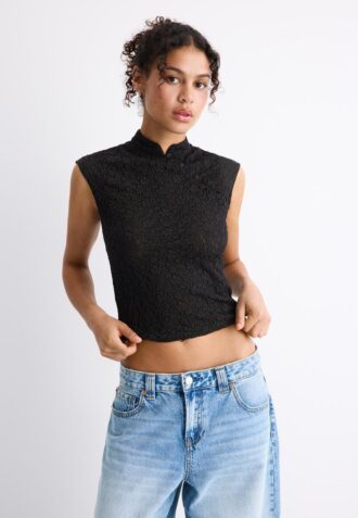T-Shirt im Qipao-Stil aus Spitze