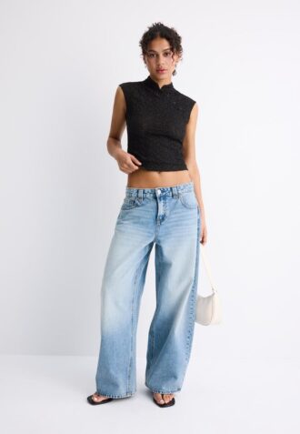 T-Shirt im Qipao-Stil aus Spitze