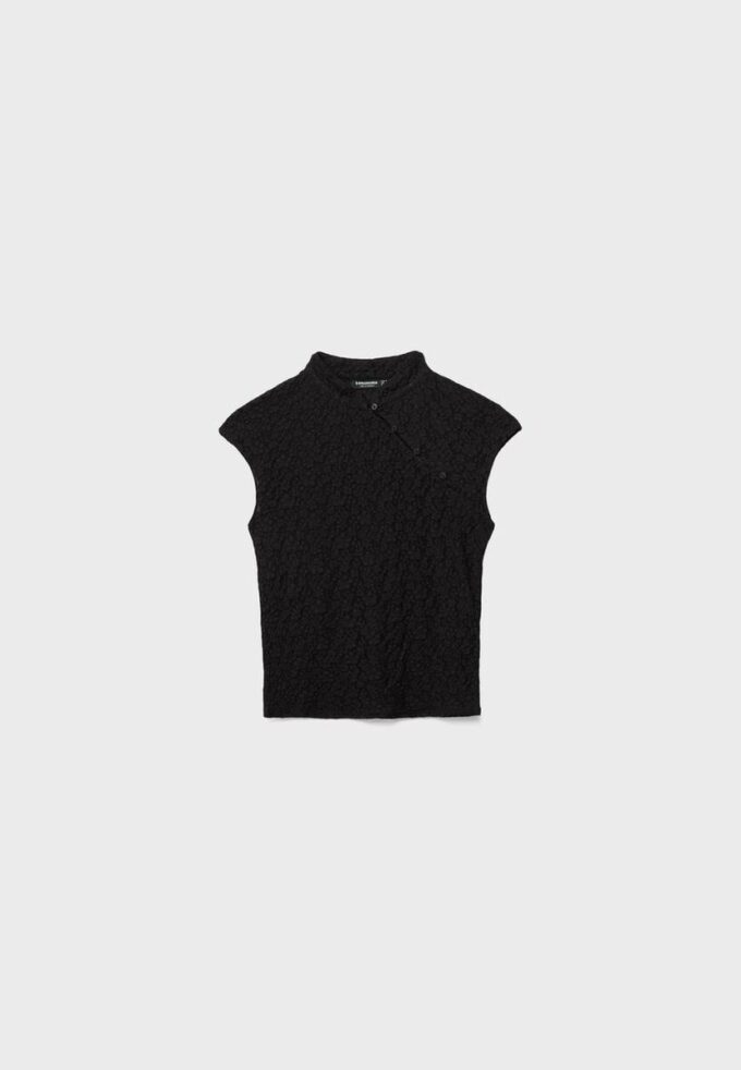 T-Shirt im Qipao-Stil aus Spitze T-Shirt im Qipao-Stil aus Spitze