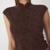 T-Shirt im Qipao-Stil mit Flockdruck T-Shirt im Qipao-Stil mit Flockdruck