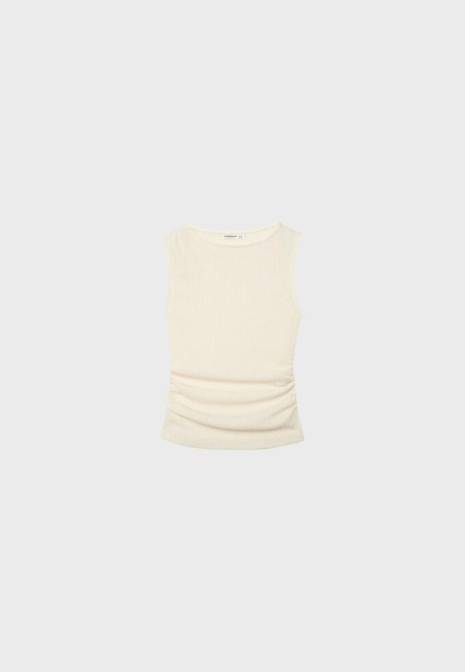 T-Shirt mit geraffter Struktur T-Shirt mit geraffter Struktur