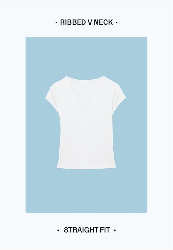 T-Shirt mit V-Ausschnitt und kurzen Ärmeln T-Shirt mit V-Ausschnitt und kurzen Ärmeln