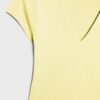 T-Shirt mit V-Ausschnitt und kurzen Ärmeln T-Shirt mit V-Ausschnitt und kurzen Ärmeln