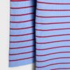 Taillierter gestreifter Strickpullover Taillierter gestreifter Strickpullover