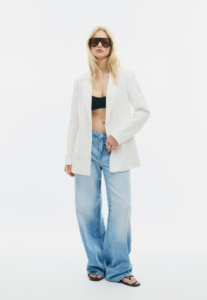 Taillierter rustikaler Blazer Taillierter rustikaler Blazer
