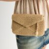 Umhängetasche im Raffia-Look Umhängetasche im Raffia-Look