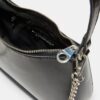 Umhängetasche mit langer Kette Umhängetasche mit langer Kette