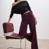 Weit geschnittene elegante Hose Weit geschnittene elegante Hose