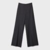 Weit geschnittene elegante Hose Weit geschnittene elegante Hose