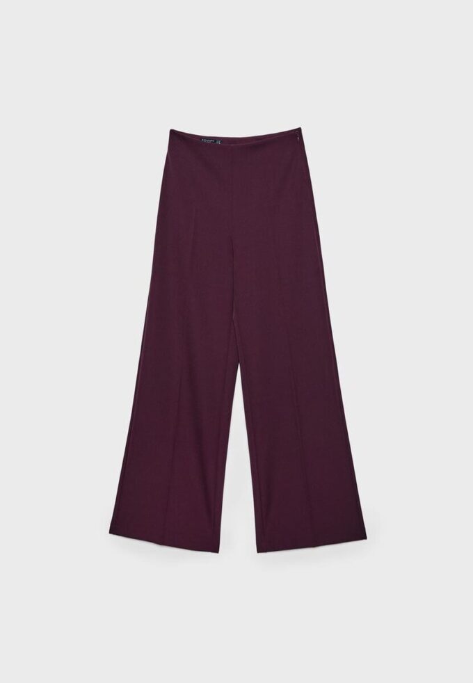 Weit geschnittene elegante Hose Weit geschnittene elegante Hose