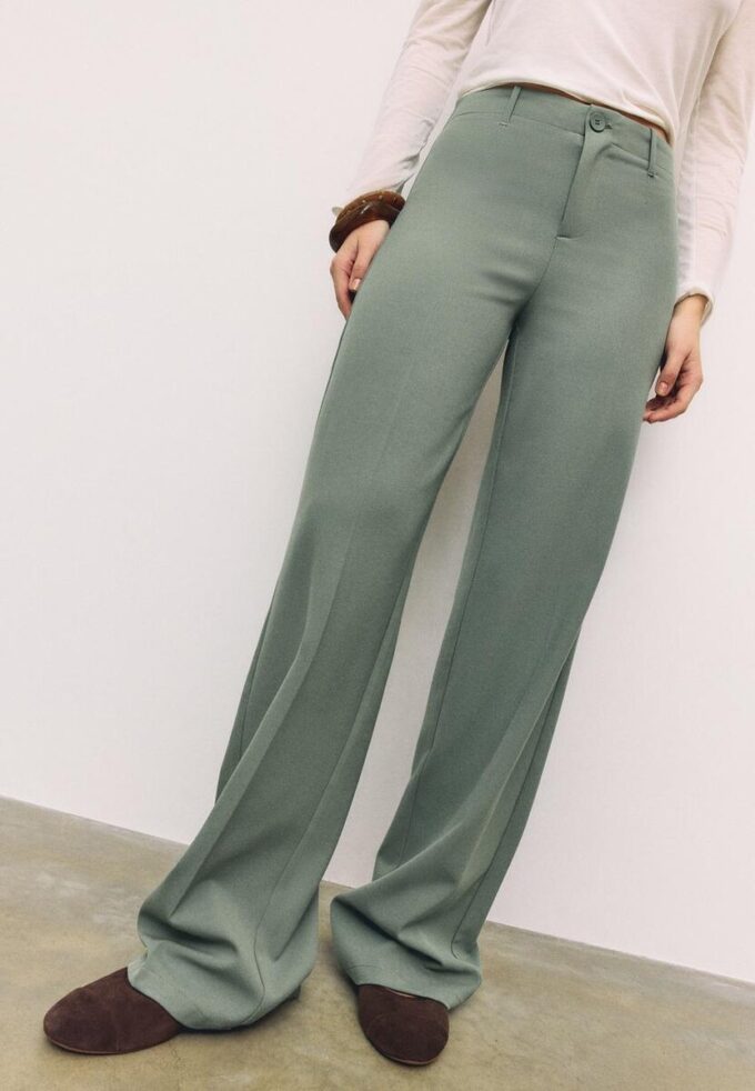 Weit geschnittene Hose Weit geschnittene Hose