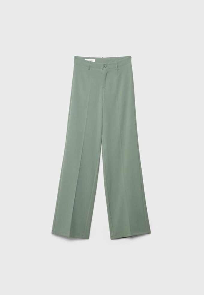 Weit geschnittene Hose Weit geschnittene Hose