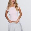 Zeilagiges Kurzarm-T-Shirt